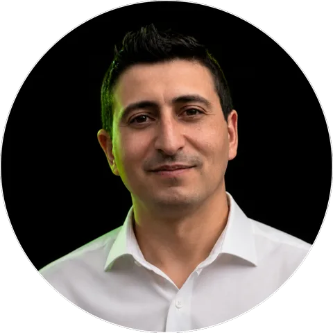Nicolas Camacho — Director de Operaciones en Otimify